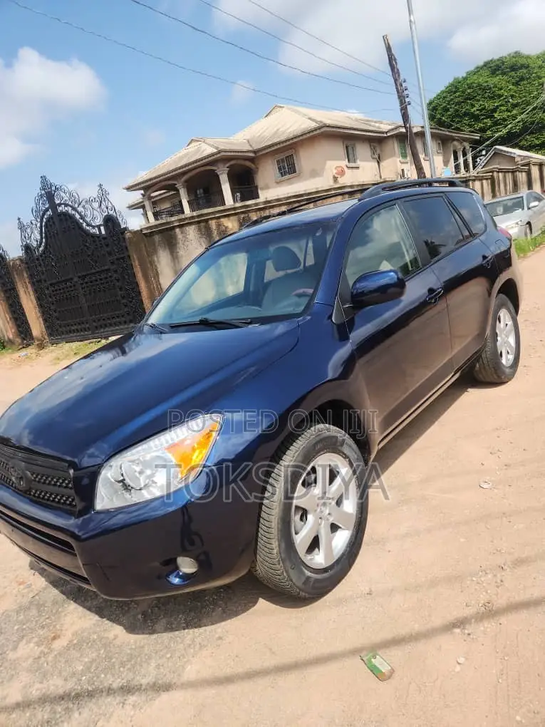 Toyota RAV4 2.4 2008 Blue