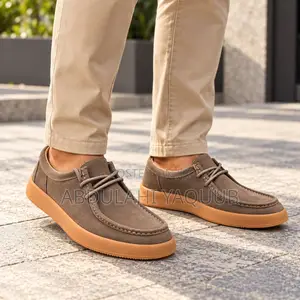 Premium Men’s Suede Moc-Toe Sneakers – Stylish Shoes With Gum Sole