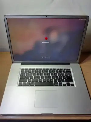 Laptop Apple MacBook Pro 2010 8GB Intel Core i7 HDD 1T
