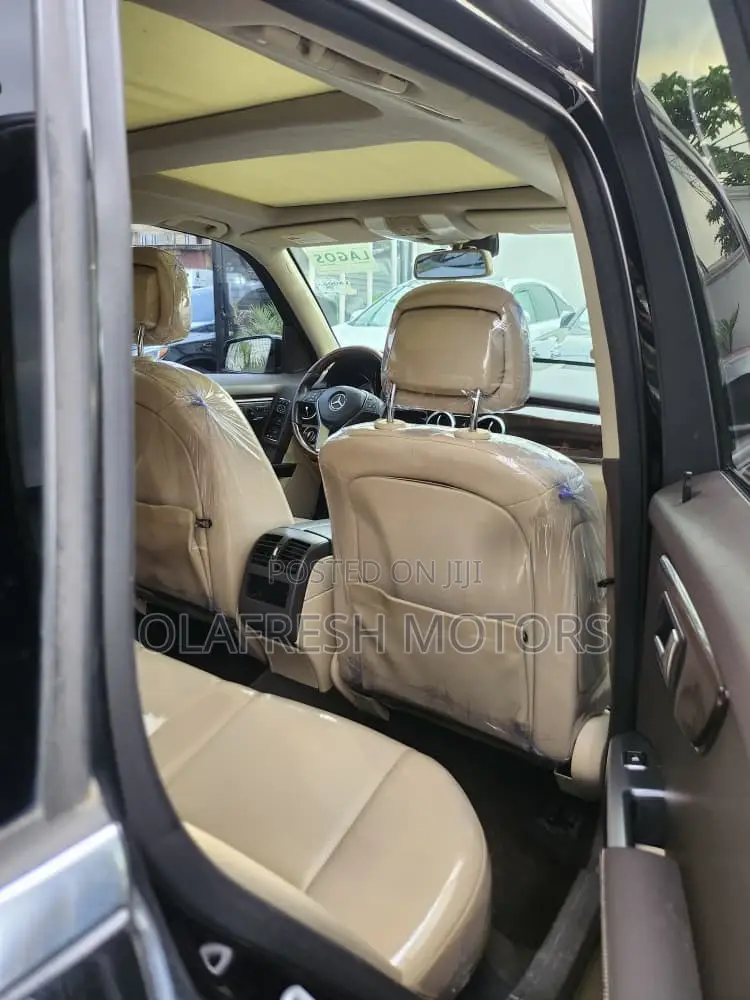 Mercedes-Benz GLK-Class 2013 Black
