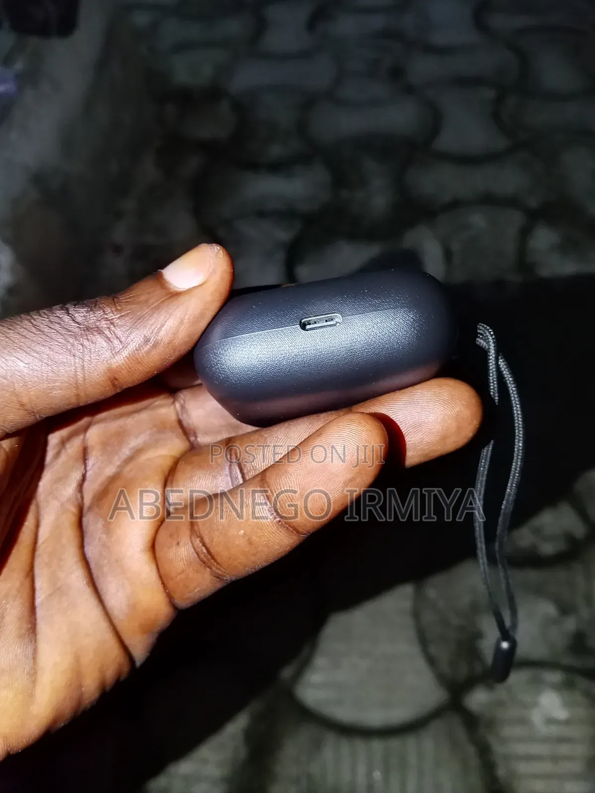 Oriamo AirPod