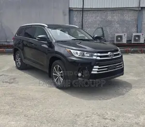 Toyota Highlander 2017 Black