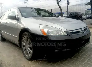 Honda Accord 2006 Gray