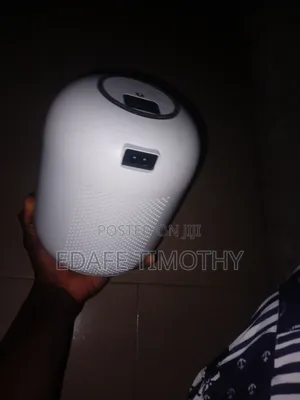 Portable 4K Smart Android Projector - Full HD Mini Home Theater