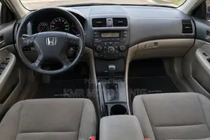 Honda Accord 2006 Gray