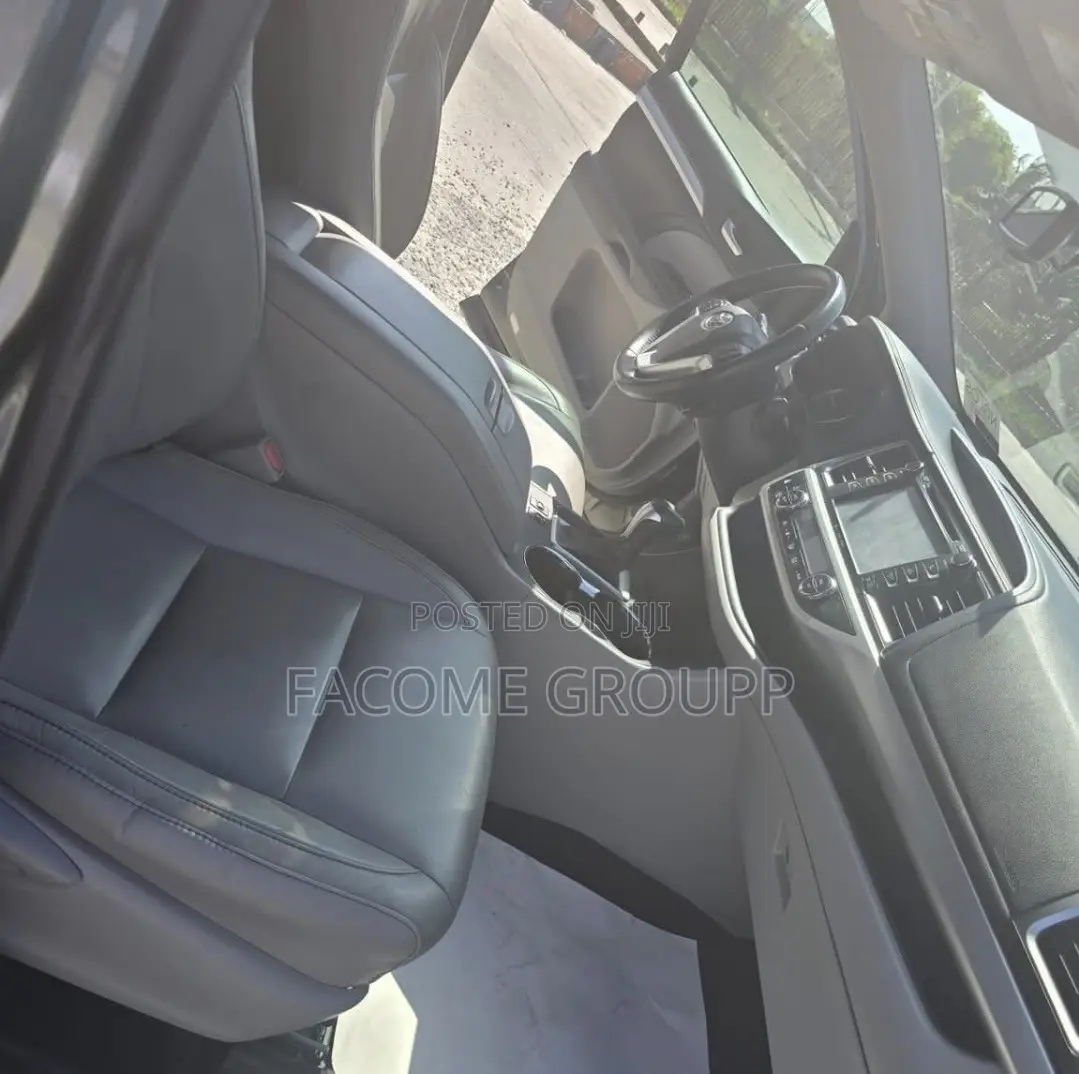 Toyota Highlander 2017 Gray