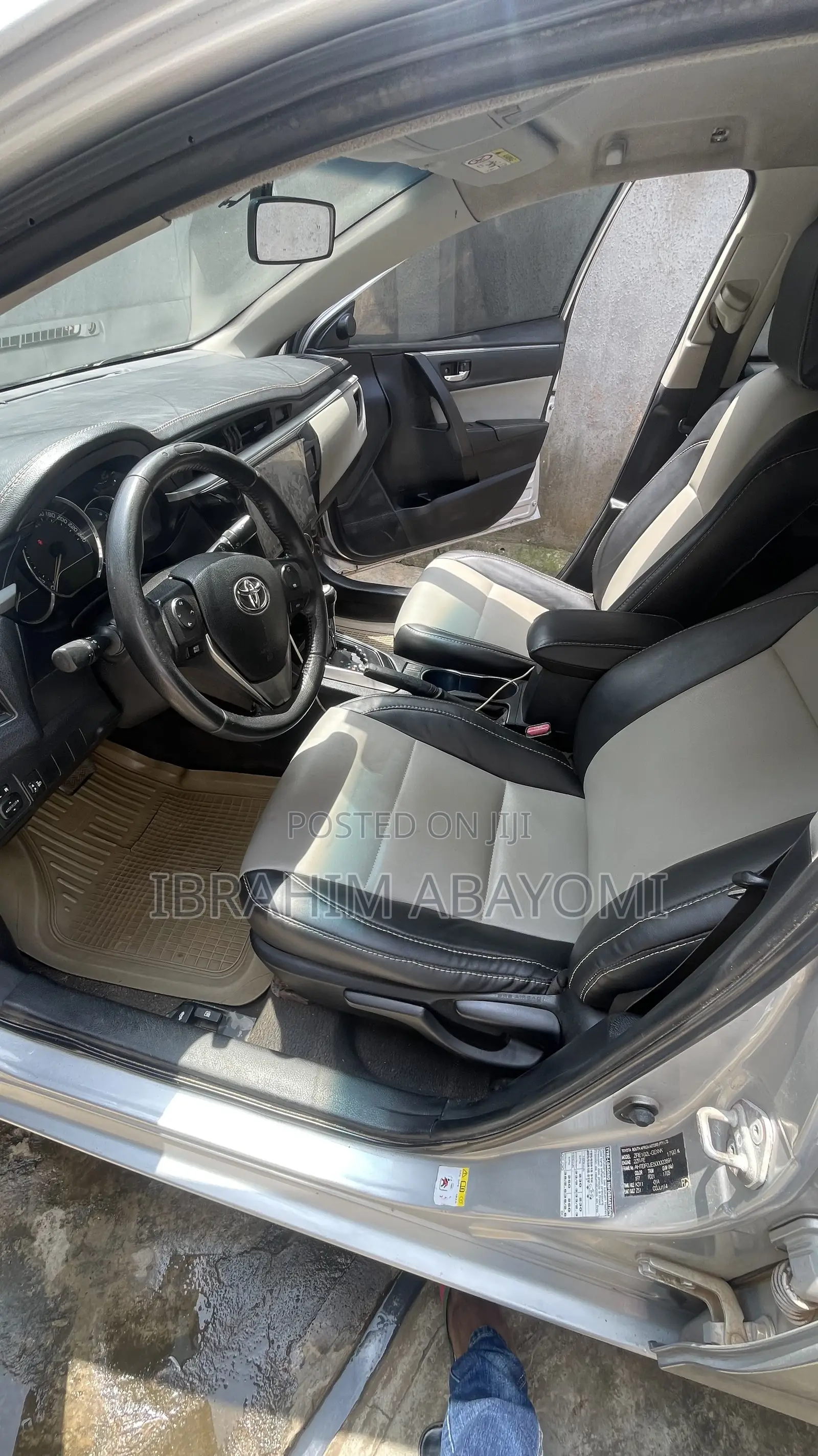 Toyota Corolla 2015 Silver