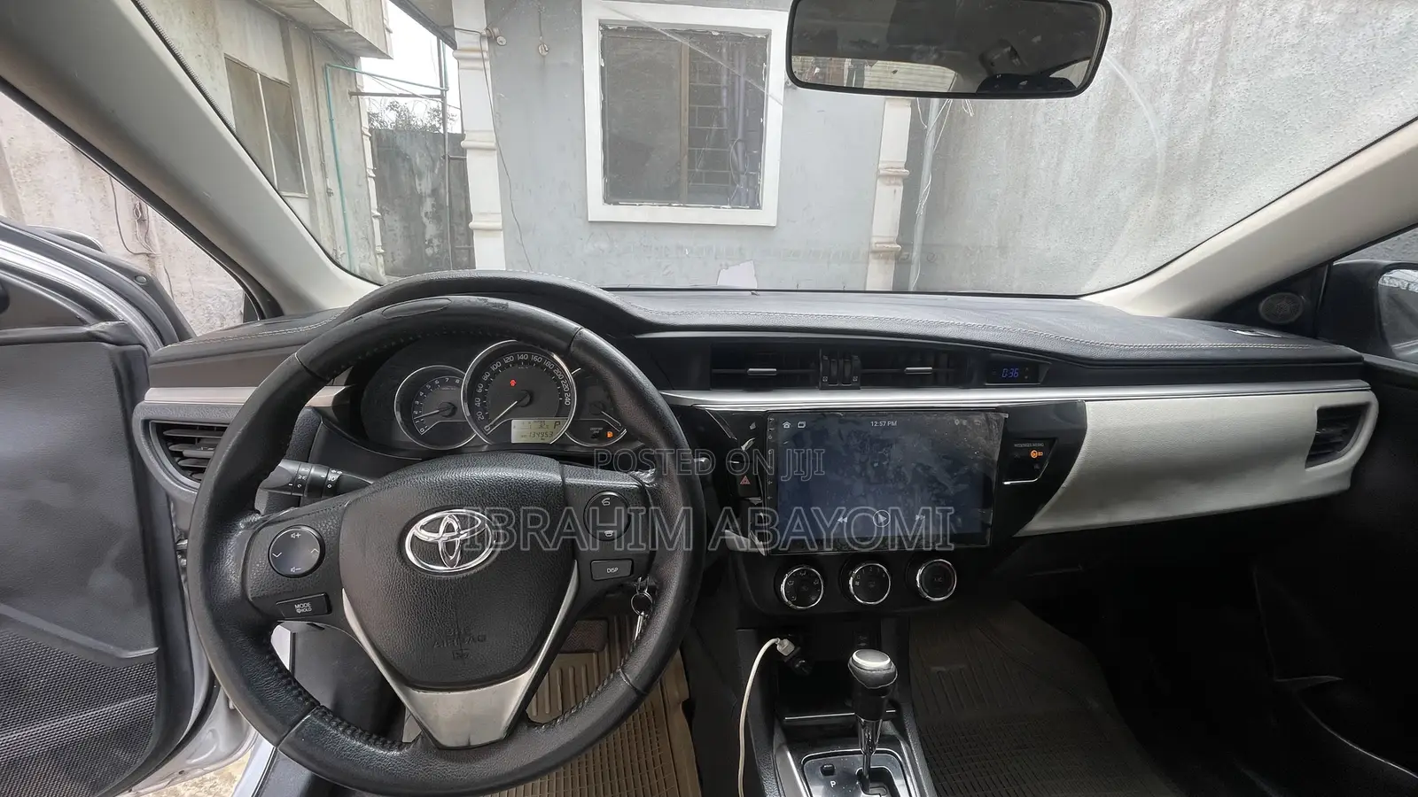 Toyota Corolla 2015 Silver