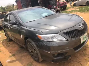 Toyota Camry 2008 Gray