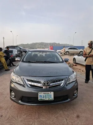 Toyota Corolla 2010 Gray