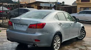Lexus IS 2008 Blue