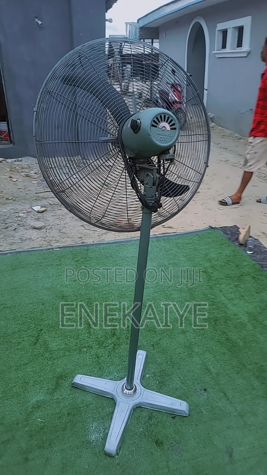 Standing Fan