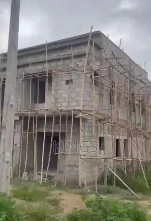 3bdrm Duplex in Sabon Lugbe for sale