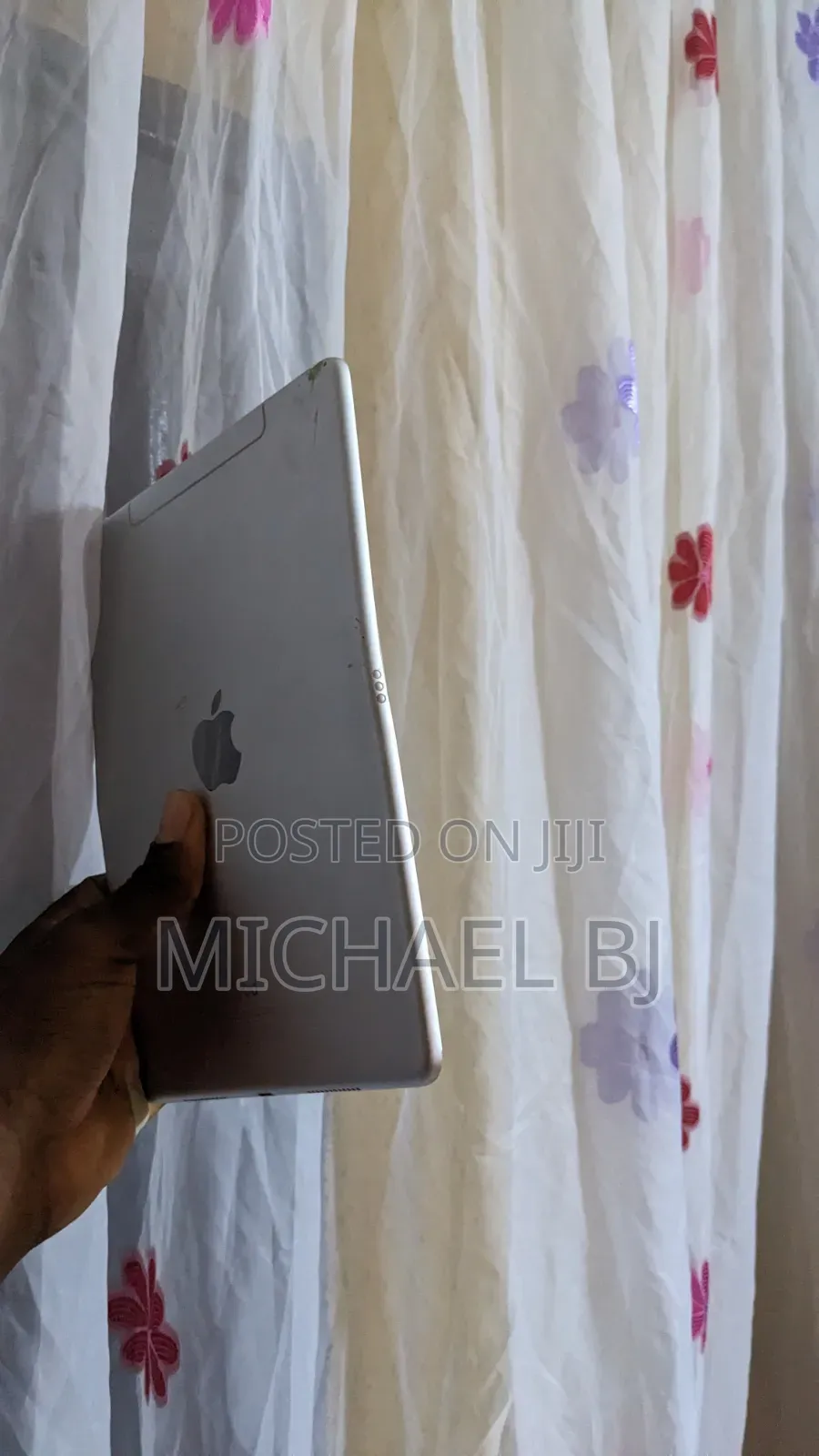 Apple iPad Pro 9.7 (2016) 256 GB Gray