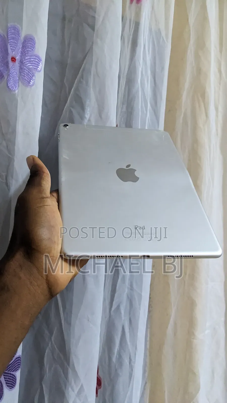 Apple iPad Pro 9.7 (2016) 256 GB Gray