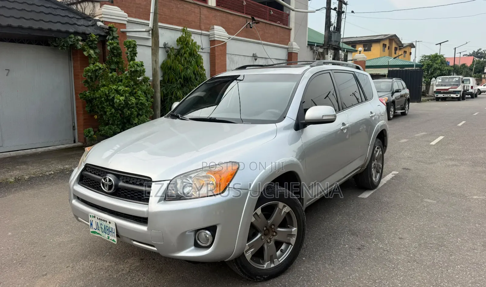 Toyota RAV4 2010 Silver