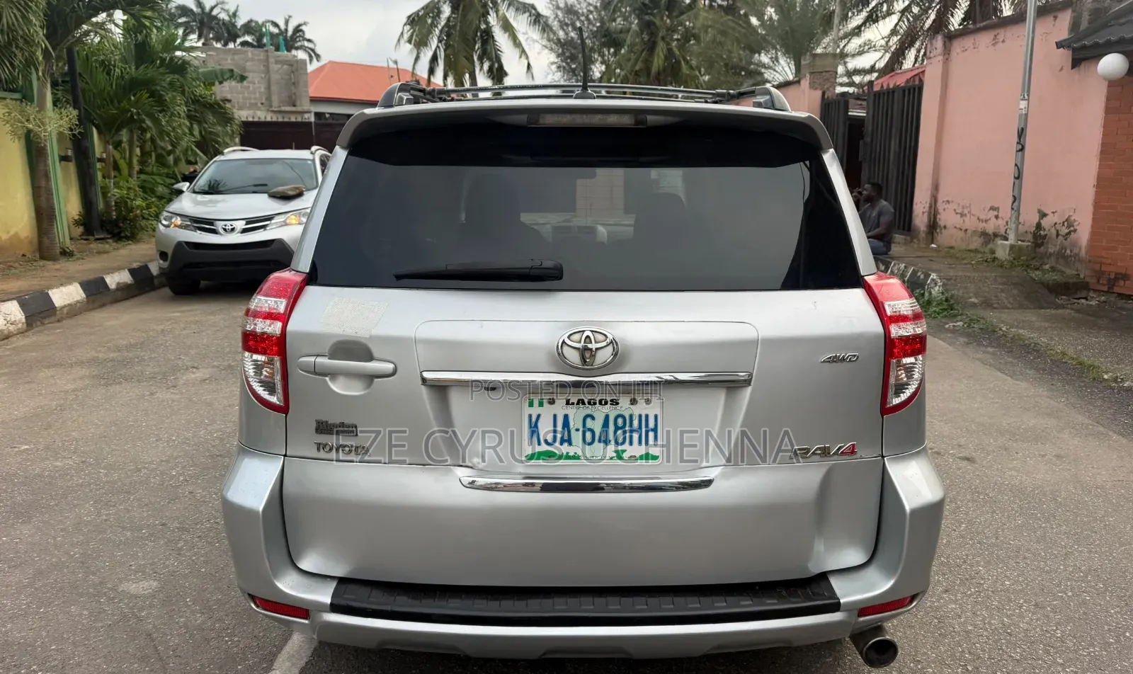 Toyota RAV4 2010 Silver