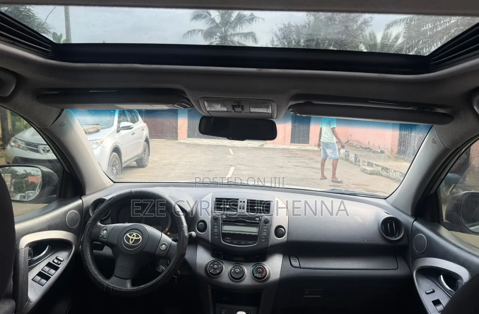 Toyota RAV4 2010 Silver