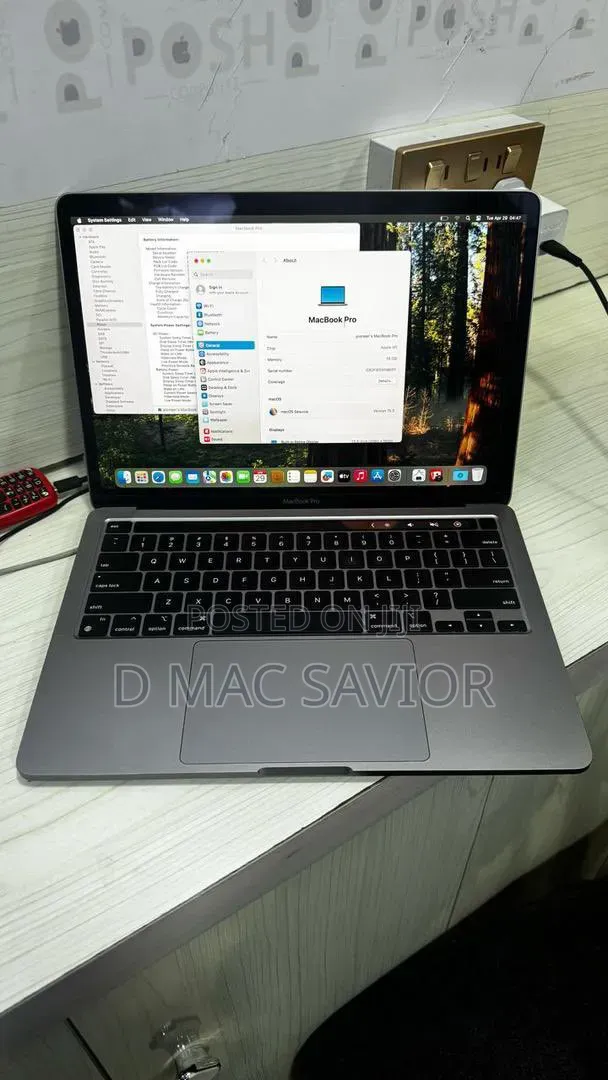 MacBook Technician