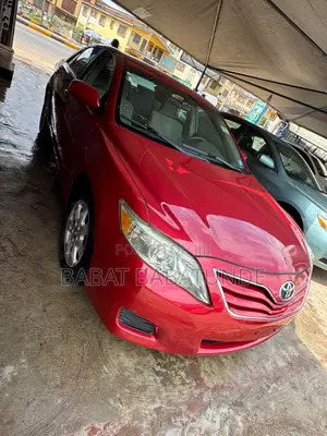 Toyota Camry 2010 Red