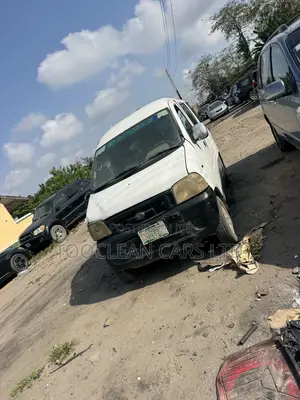 Daihatsu Atrai 2006 White