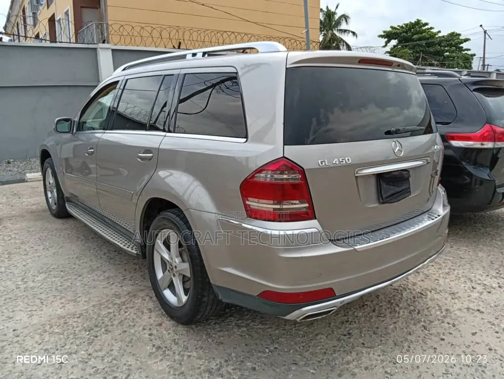 Mercedes-Benz GL-Class 2010