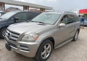Mercedes-Benz GL-Class 2010