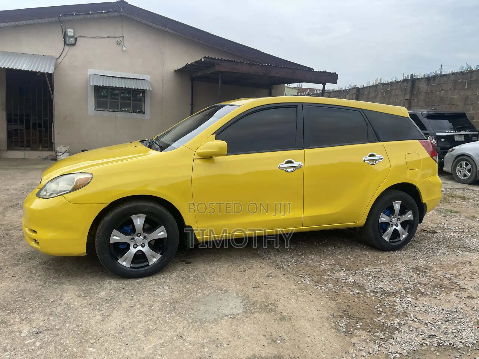 Toyota Matrix 2004 Yellow