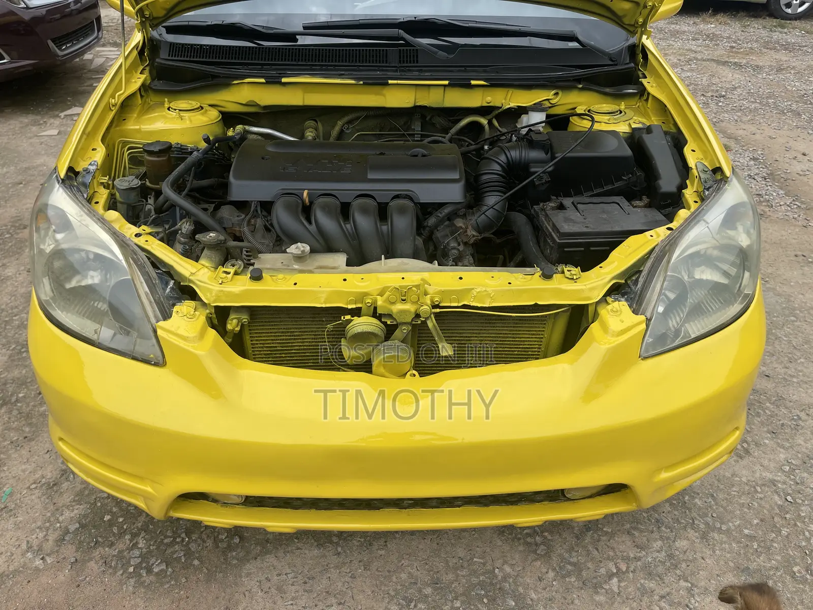 Toyota Matrix 2004 Yellow