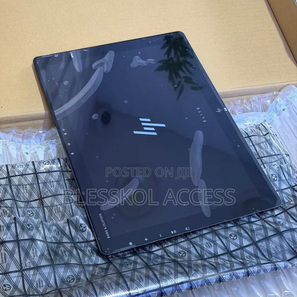 HP Elite X2 1012 G2 Replacement Screen