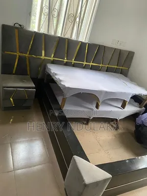 6x6 Bedframe