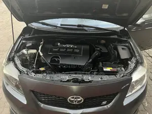 Toyota Corolla S 4dr Sedan (1.8L 4cyl 4A) 2010 Gray