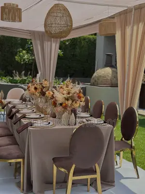 Intimate Wedding Decorations for 50-100 Guests
