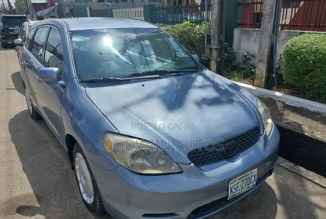 Toyota Matrix XR Hatchback AWD (1.8L 4cyl 4A) 2004 Blue