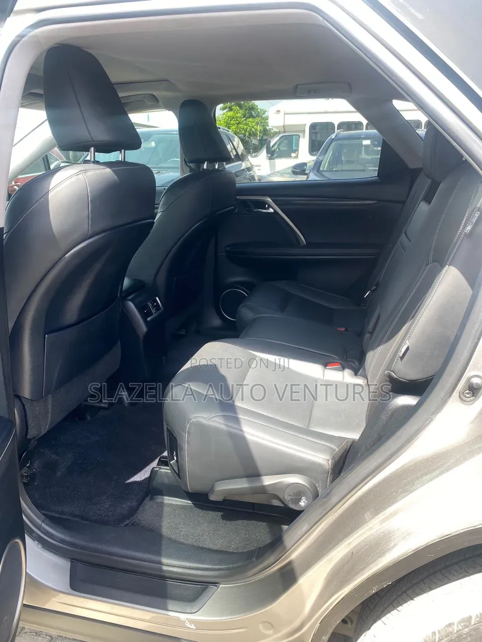 Lexus RX 2021 Silver