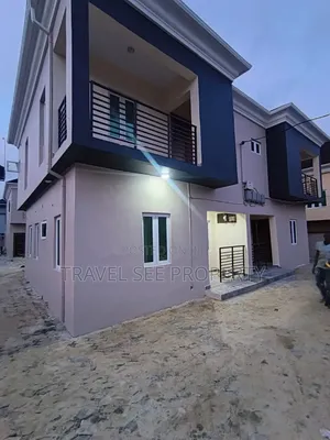 3bdrm Duplex in Treasure Estate for rent