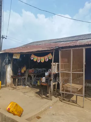 3bdrm Bungalow in Tk, Agric for sale
