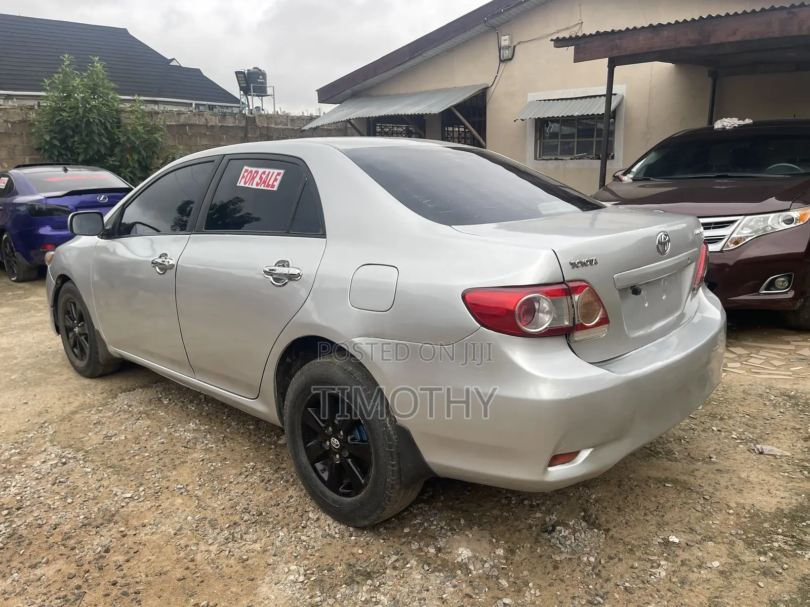 Toyota Corolla 2011 Silver
