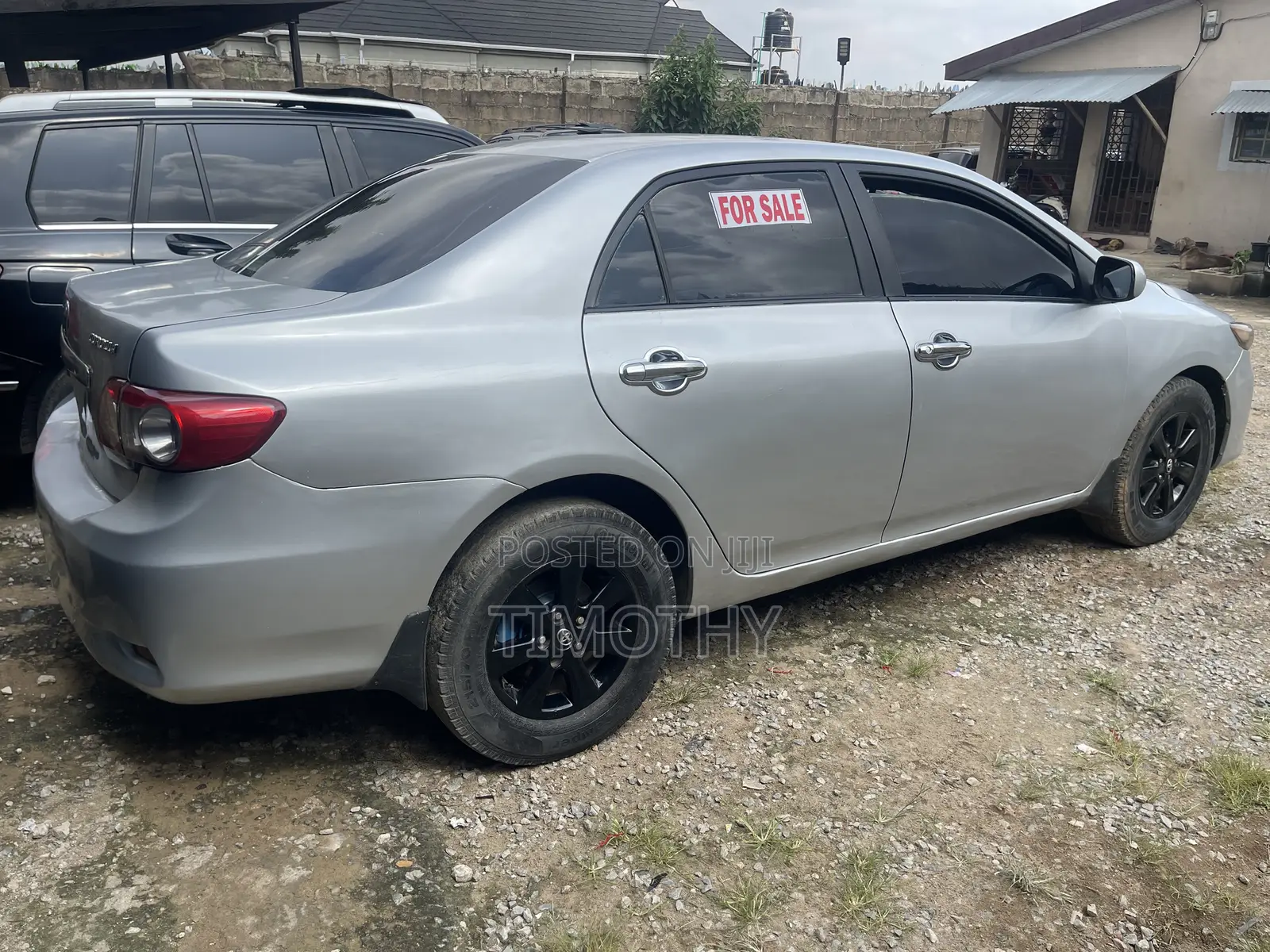 Toyota Corolla 2011 Silver