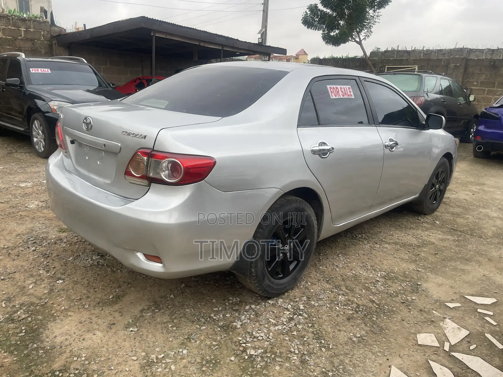 Toyota Corolla 2011 Silver