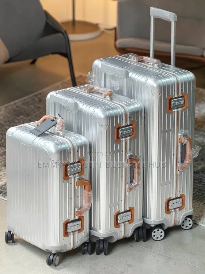 Four Sets of Executive Bag