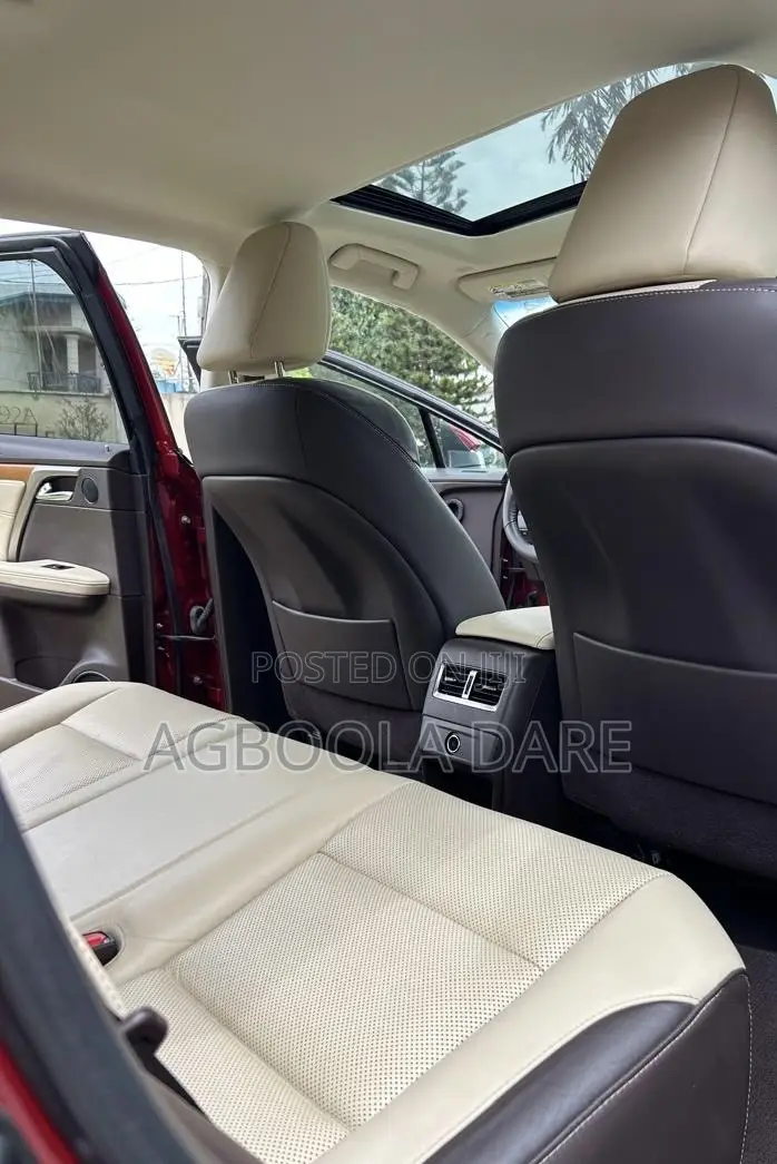 Lexus RX 350 FWD 2019 Red