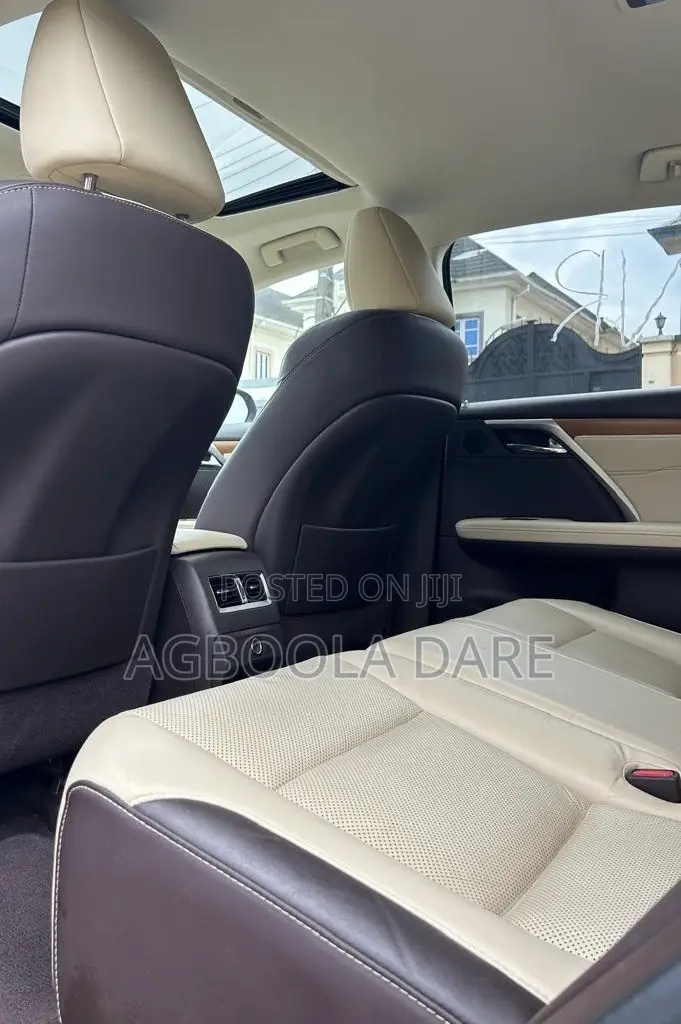 Lexus RX 350 FWD 2019 Red