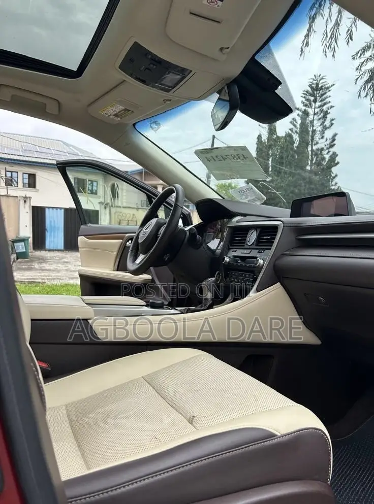 Lexus RX 350 FWD 2019 Red