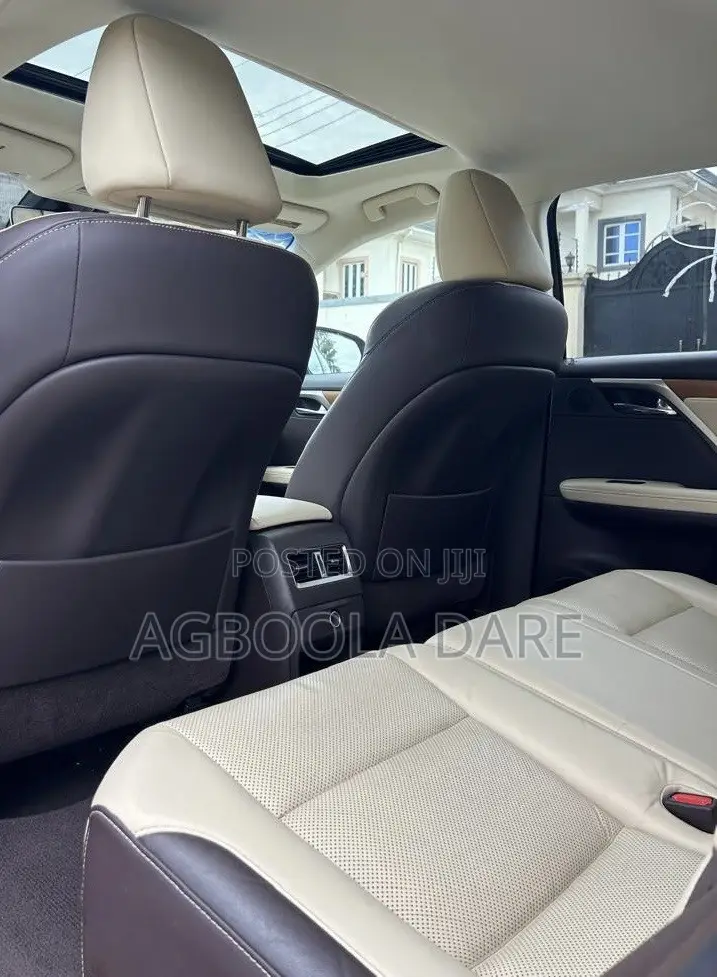 Lexus RX 350 FWD 2019 Red