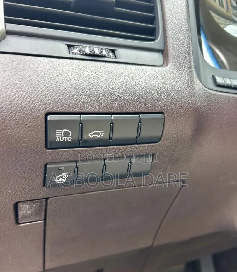 Lexus RX 350 FWD 2019 Red