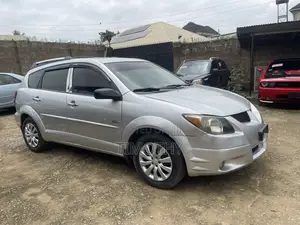 Pontiac Vibe Automatic 2004 Silver