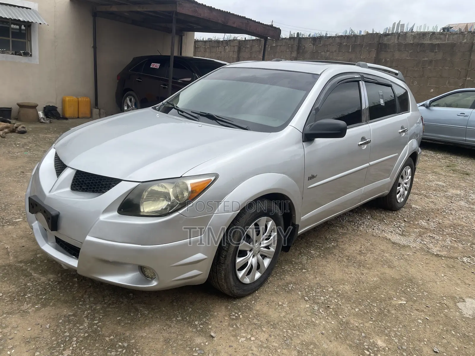 Pontiac Vibe Automatic 2004 Silver