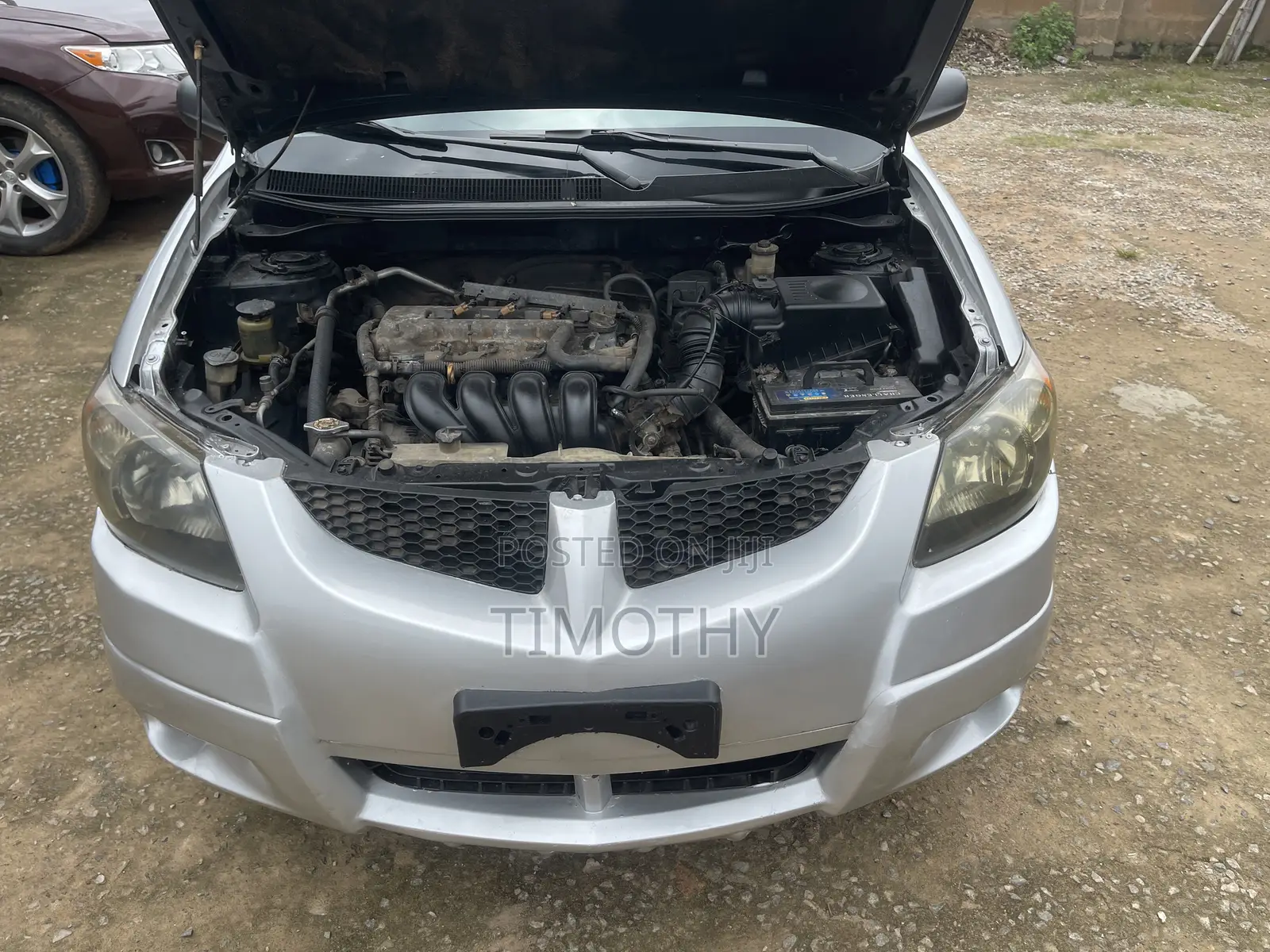Pontiac Vibe Automatic 2004 Silver