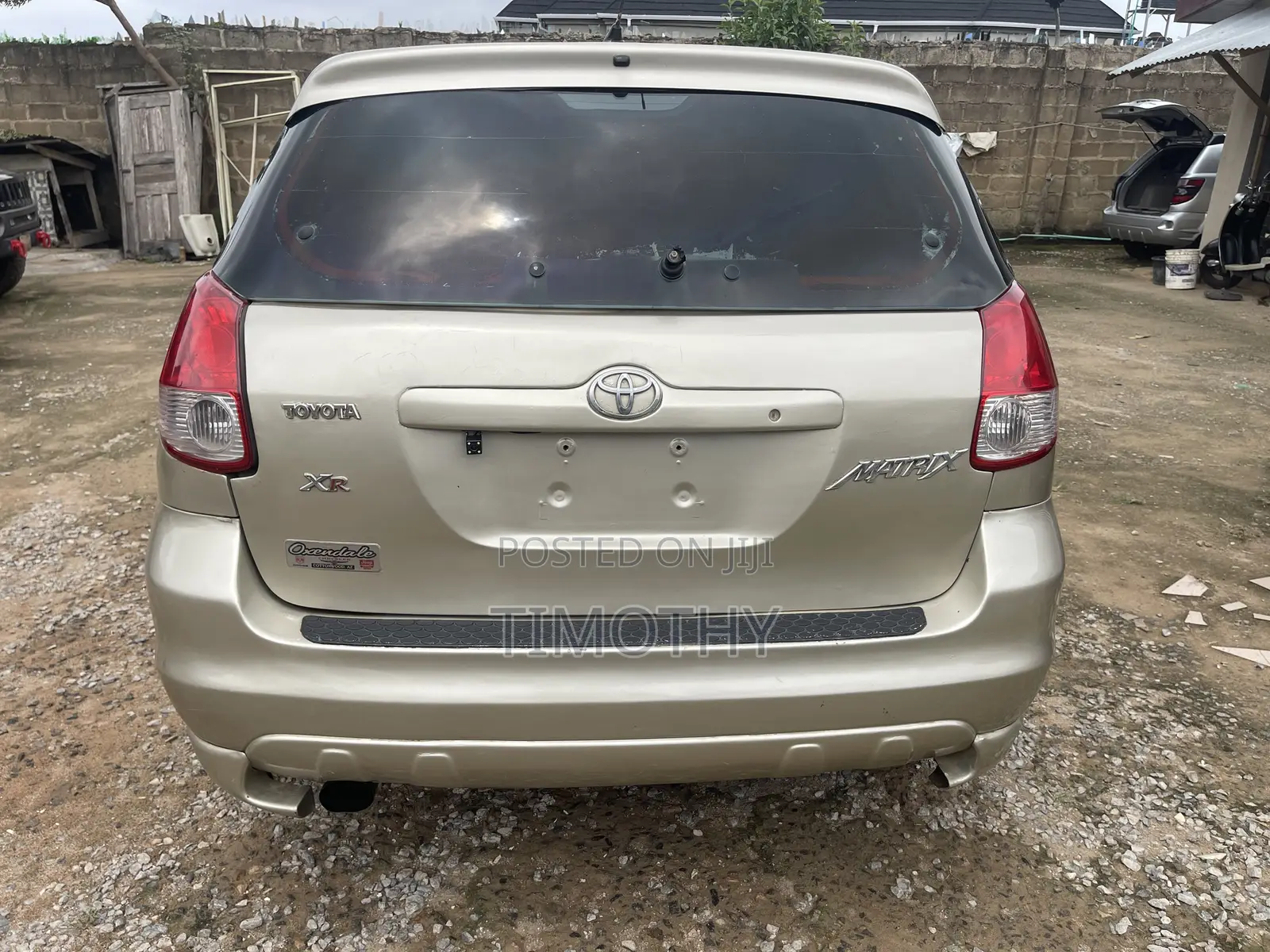 Toyota Matrix 2004 Gold